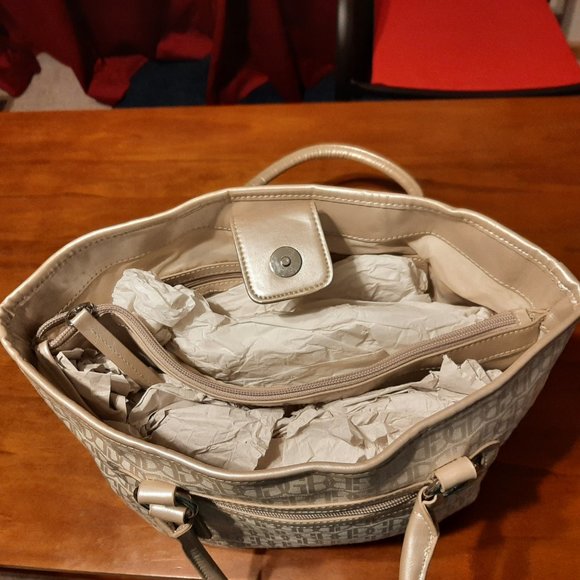 Gianni Bernini Jacquard Cream Colored Handbag - Picture 5 of 7